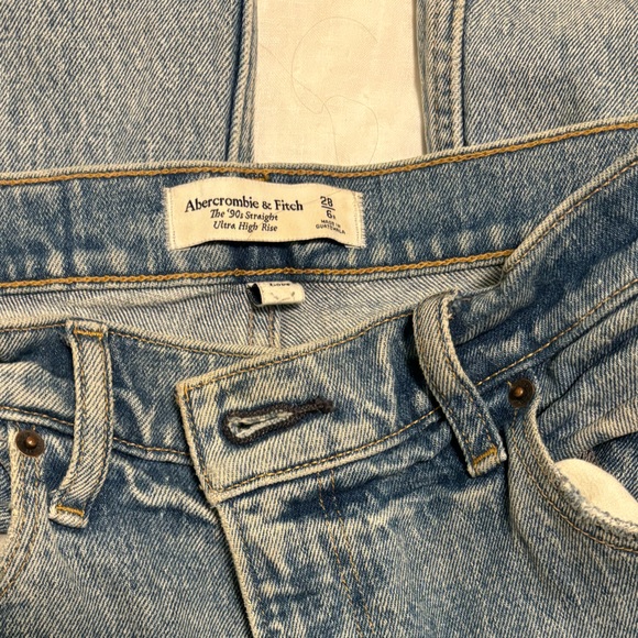 Abercrombie curve love ultra straight high rise distressed jeans - Picture 3 of 5